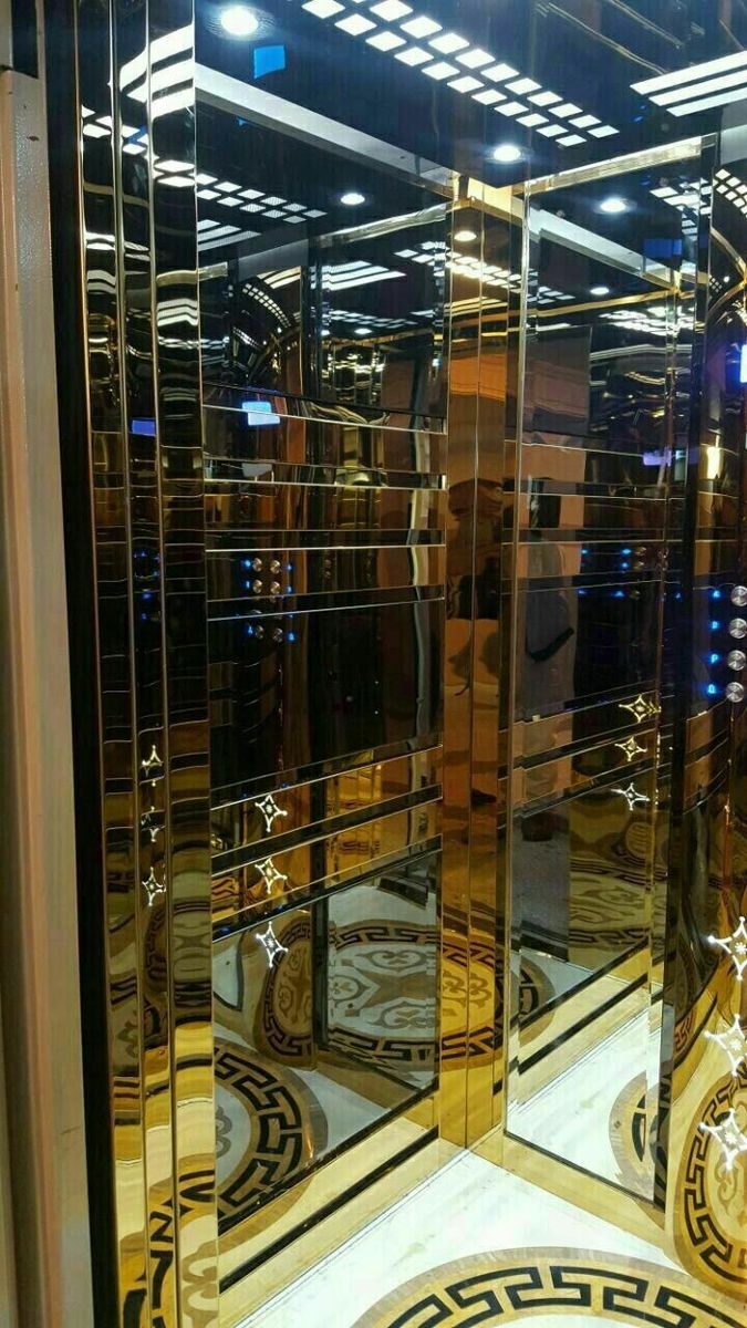 کابین طلایی آینه‌ای
